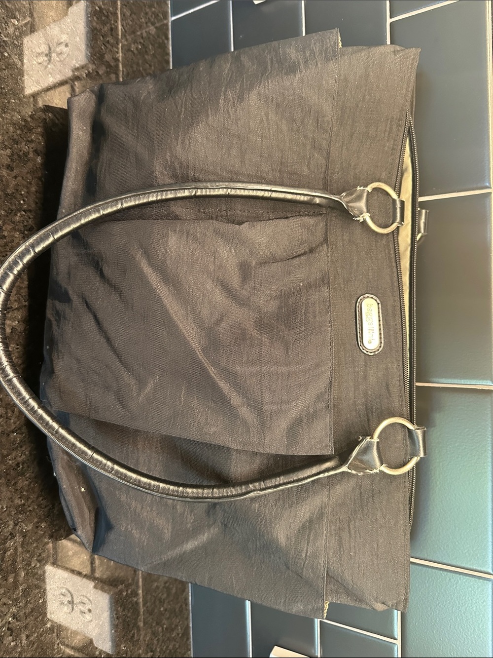Baggallini Black Everyday Tote